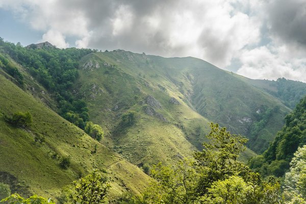 Welche alternativen Reisemöglichkeiten bietet der De-Tourismus?